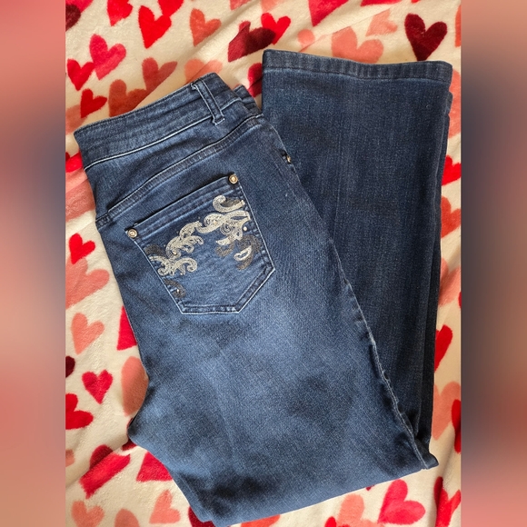 Christopher And Banks Jeans. Size 8P - Picture 7 of 7